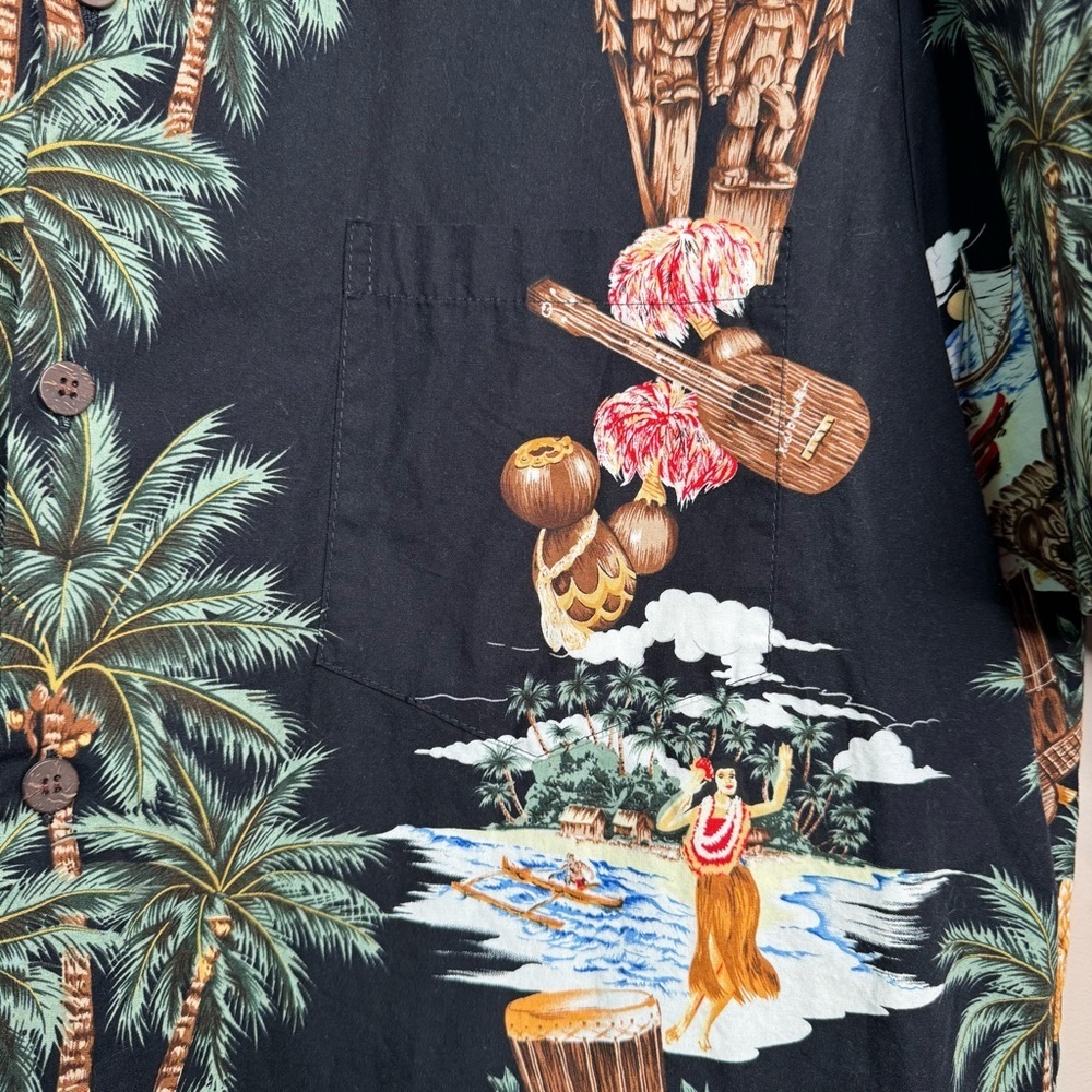 HILO HATTIE HAWAIIAN SHIRT MEN'S HAWAII XL TURTLES DANCER SAILING PALM D6 - Picture 5 of 9